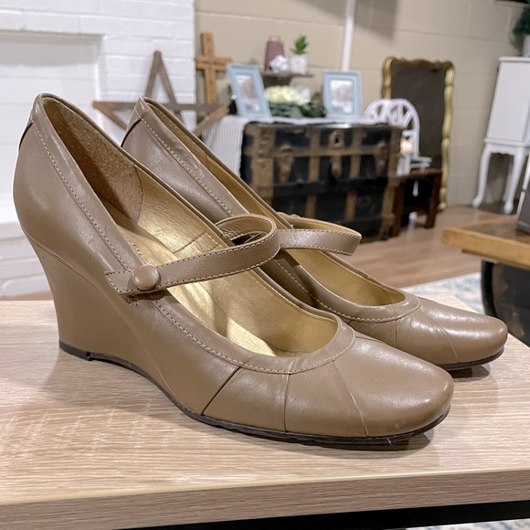 Nine West Mary Jane wedge - Picture 1 of 7